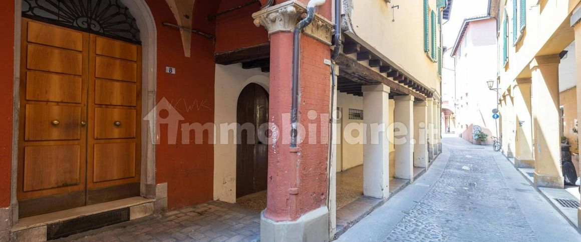 Monolocale Strada Maggiore, Centro Storico, Bologna - Foto 1