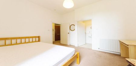 Modern Sharers Apartment - Photo 2