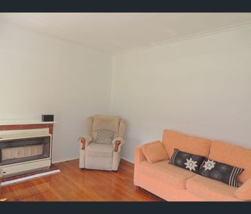 33 Granault Parade, Corio, Vic 3214 - Photo 3