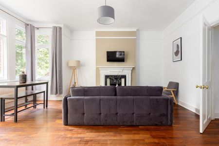 2 bedroom flat to rent - Photo 5