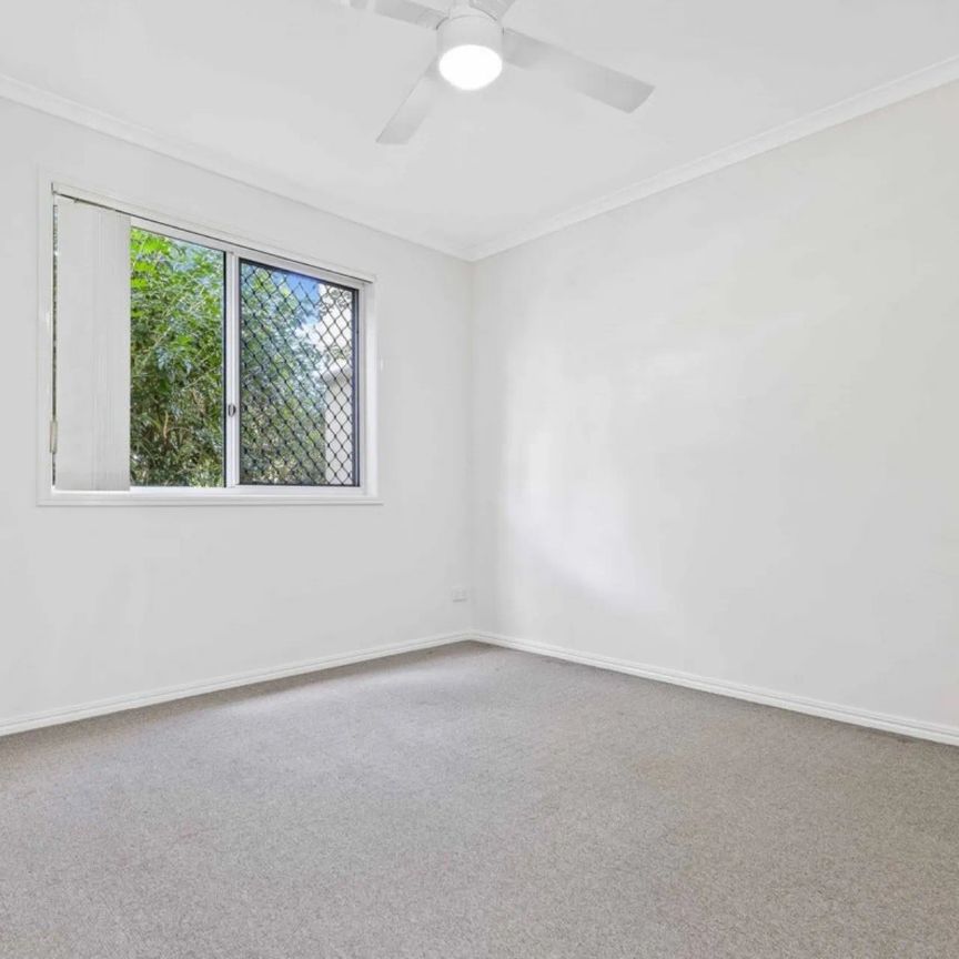 2/12-14 Camberwell Street, - Photo 1