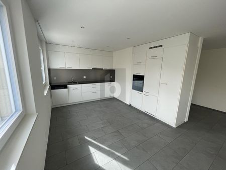 4.5 Zimmer, 100 m², 2. Stock - Photo 3
