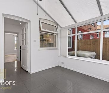 Long Lane, Bolton - Photo 3