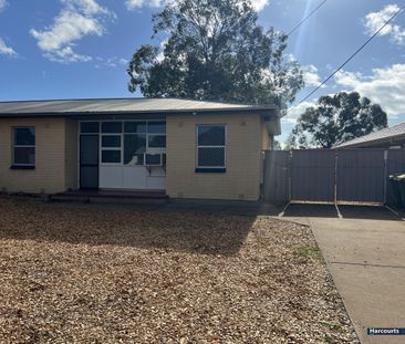 34 Crabb Road, Smithfield Plains SA 5114 - Photo 2