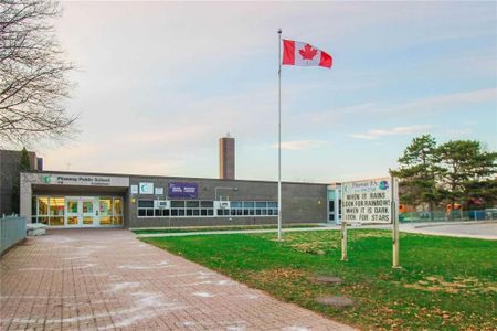 For Lease - 135 Pineway Boulevard Unit# Lower Level, Toronto, Ontario - Photo 4