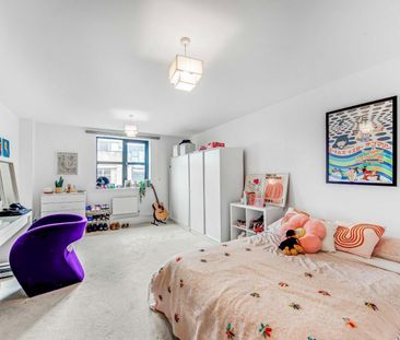 2 bedroom Flat To Let Total Size: 913 SQ FT - Photo 1