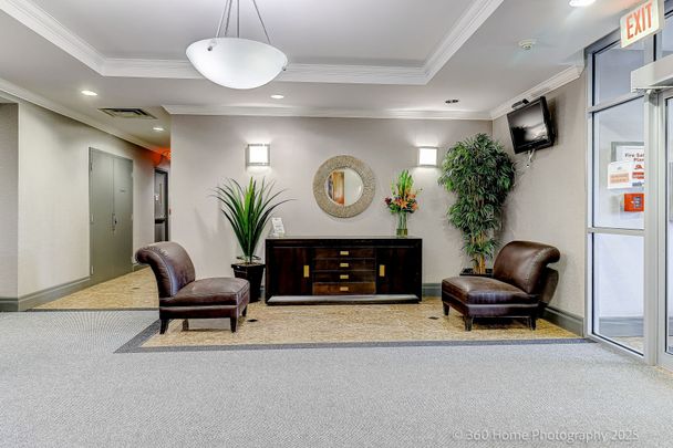 For Lease - 2772 Keele Street Unit# 802-furn, Toronto, Ontario - Photo 1