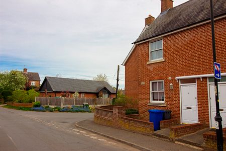 2 Bedroom Property in Glemsford - Photo 4