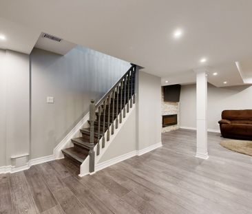 For Lease - 54 Oakmount Crescent, Vaughan, Ontario - Photo 5