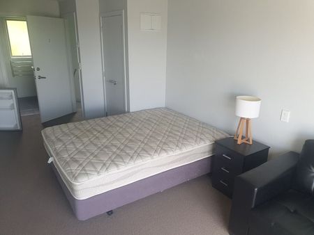 Superior Studio Apartment Accommodation - Photo 3