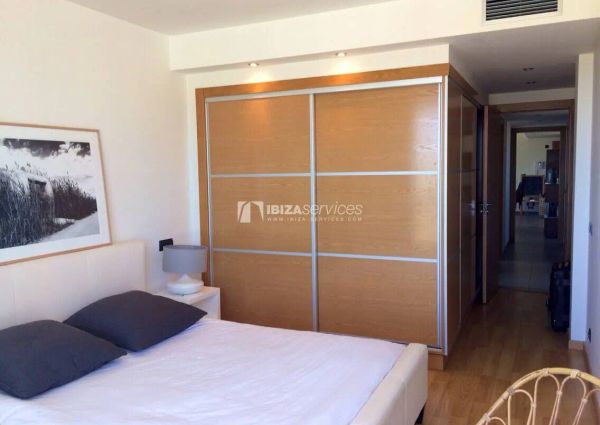 4.1.B Ibiza rental 3 bedroom apartment in botafoch Elite Building