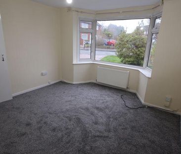 3 bedroom semi-detached house to rent - Photo 2