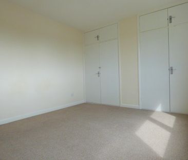 2 bedroom apartment to rent Church Road, Eastleigh, SO50 - Photo 2