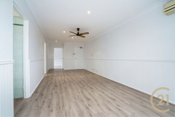 Renovated Apartment Walking Distance Cba & Train Station - Photo 1