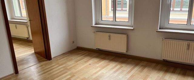 Ruhige 2-Raum-Erdgeschosswohnung in Meerane – ideal für Singles oder Paare - Foto 1