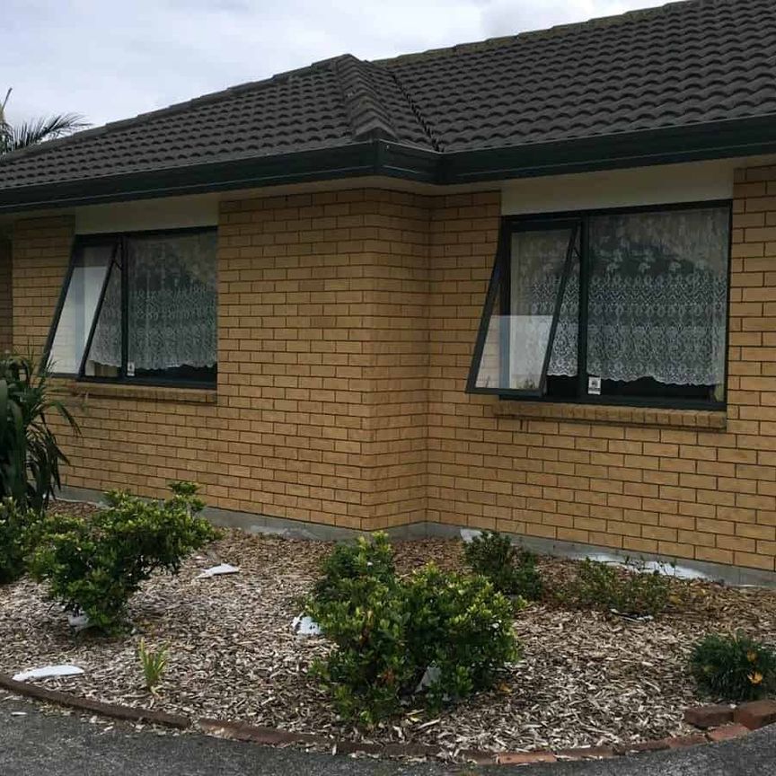 Rare on Rebecca! - Photo 1