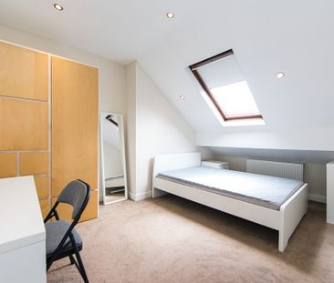 Station Parade, Headingley, Leeds - Photo 5