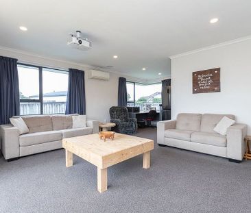Tidy home, great location! - Photo 6
