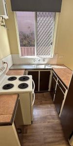 ONE BEDROOM UNIT IN CBD - Photo 3