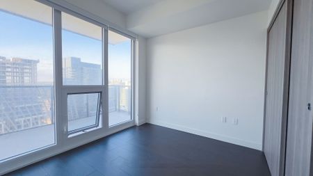 For Lease - 95 McMahon Drive Unit# 1711, Toronto, Ontario - Photo 4