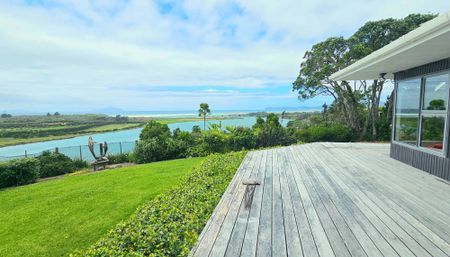 Coastal Property with Stunning Views - Photo 5