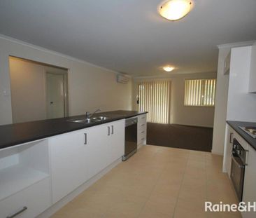 Three Bedroom duplex home in West Nowra - Photo 4