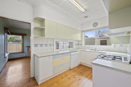 205 Main Road, Golden Point - Photo 5