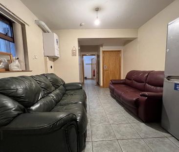 1, 40 Fitzroy Avenue, Belfast, BT7 1HW - Photo 1