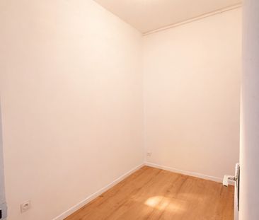 Location Appartement 1 pièce 29m² - Photo 3