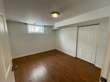 For Lease - 1627 Chaucer Avenue Unit# 2, Alta Vista and Area, Ontario - Photo 4
