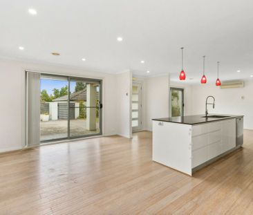 Family Home In Heart Of Bruce - Photo 1