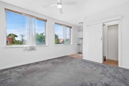 9 Findon Street, HAWTHORN VIC 3122 - Photo 4