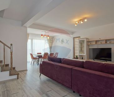 Casă / Vilă cu 4 camere de inchiriat - Fotografie 1