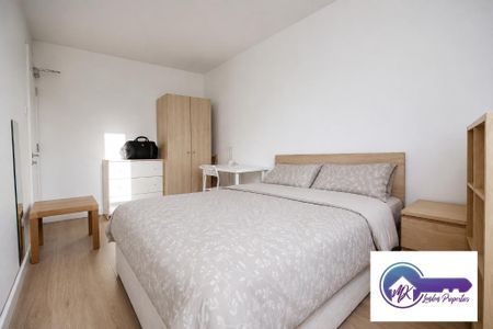 1 Bedroom Room in Flat Share To Rent - Photo 2