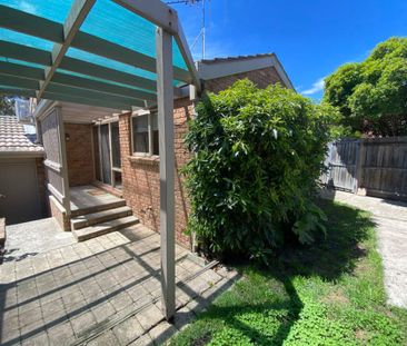 TWO BEDROOM UNIT IN WANDANA HEIGHTS - Photo 6