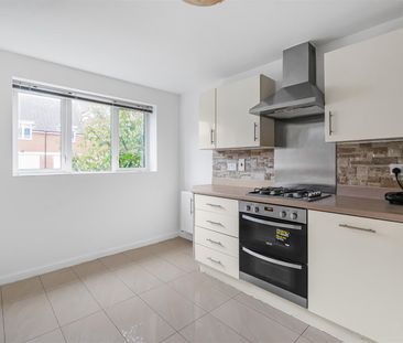 4 bedroom house - Photo 6