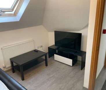 1 bedroom flat to rent - Photo 4