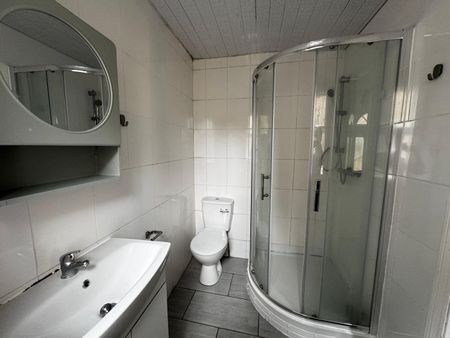 1 Bed Flat, Trewint St, SW18 - Photo 5