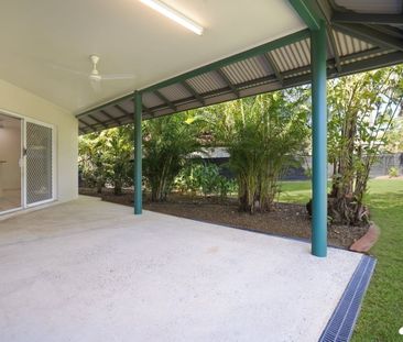 STYLISH, LOW-MAINTENANCE LIVING IN LEAFY GUNN - Photo 5