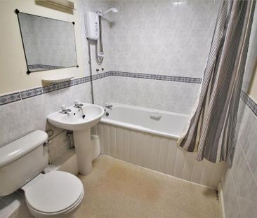 2 bedroom apartment to rent - Photo 3