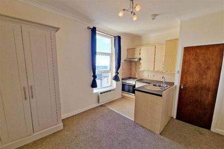 Studio to rent - Photo 4