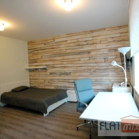 FLATmix.de / City-Lage, renoviertes und modern möbliertes Apartment - Photo 1