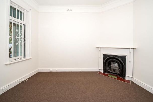 11 Walker Ave Edgecliff NSW 2027 - Photo 1