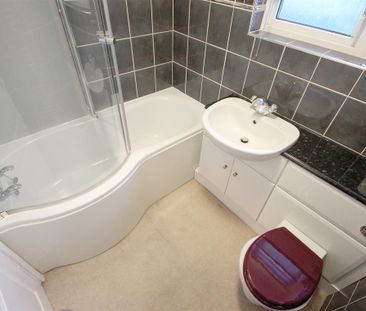 2 Bedroom House - Semi-Detached To Let - Photo 5