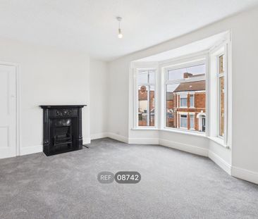 3 bedroom terraced house to rent - Photo 3