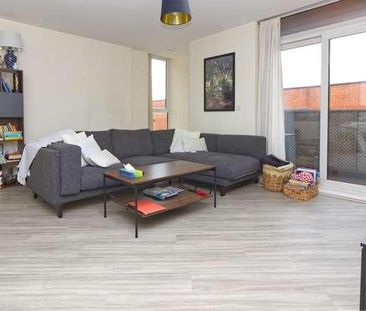 Brooklands - Fully Furnished Double Bedroom, Bathroom Apartment Wit... - Photo 1