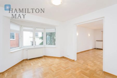 Przestronny dom do wynajęcia w starej części Wilanowa - Zdjęcie 3