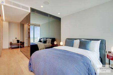 Manhattan Loft Gardens, 20 International Way, London - Photo 4