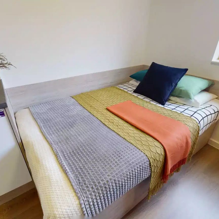 Silver En Suite - Photo 1