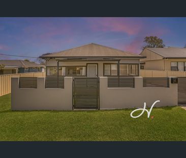 15 Chaucer Street, Beresfield, NSW 2322 - Photo 4
